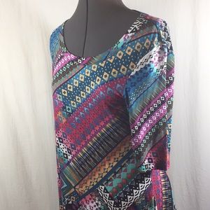Cupio Multicolor Geometric Tunic Top